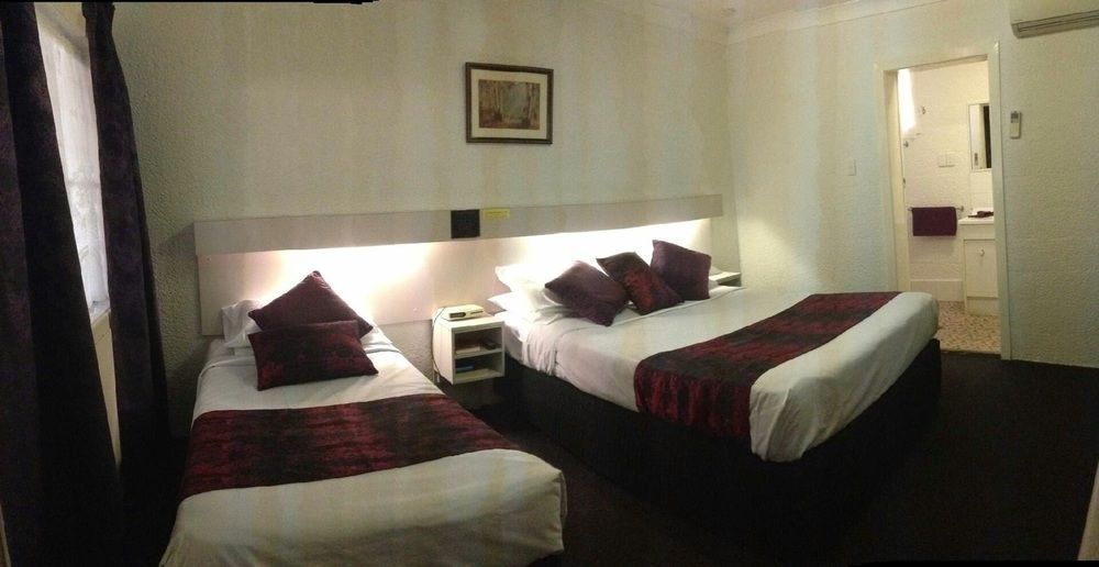 Balonne River Motor Inn Сейнт Джордж Екстериор снимка