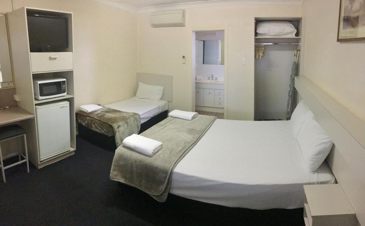 Balonne River Motor Inn Сейнт Джордж Екстериор снимка